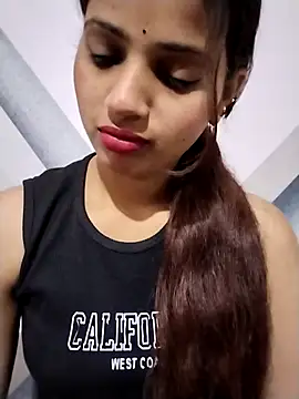 samayra1144 online show from 03/13/26, 04:30