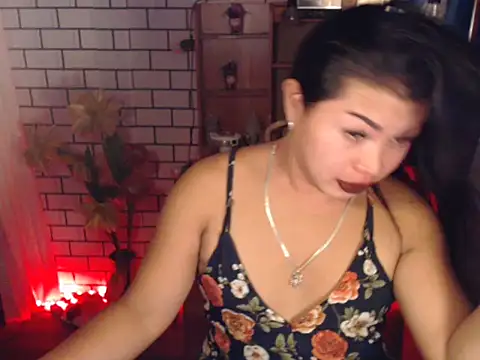 LovelyJessaXX online show from 04/16/26, 04:35