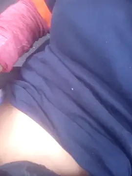 Snapshot of angel_luvv chatting on 02/15/26, 02:58 angel luvv online show from 02/15/26, 02:58