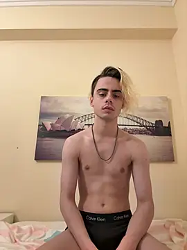 Snapshot of YourFavouriteTwink chatting on 02/16/26, 07:54 YourFavouriteTwink online show from 02/16/26, 07:54