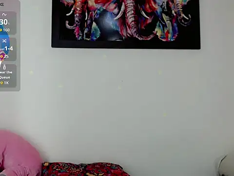 Snapshot of Yara-Atwan- chatting on 02/19/26, 06:37 Yara-Atwan- online show from 02/19/26, 06:37