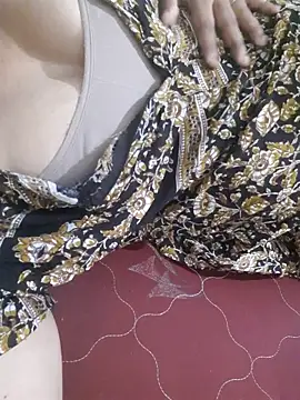 Tamil Luckly girl online show from 06/02/26, 12:51