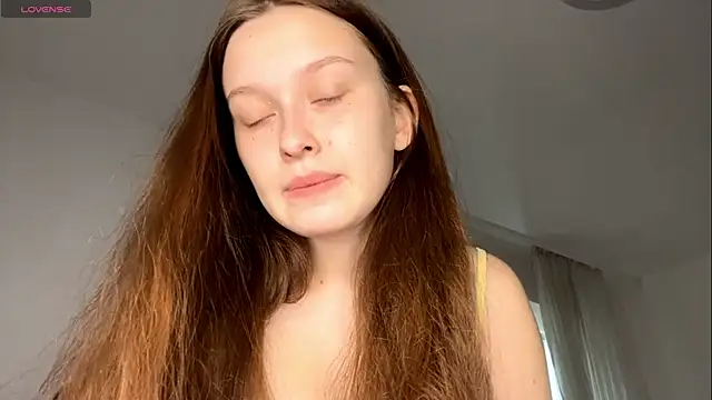 LoryMusetti online show from 04/17/26, 02:09