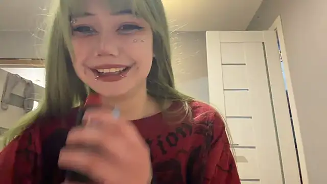 BarbaraJess online show from 03/04/26, 05:19