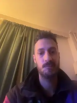livegreek online show from 04/05/26, 11:02