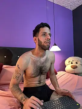 Karim mansur online show from 02/24/26, 07:34