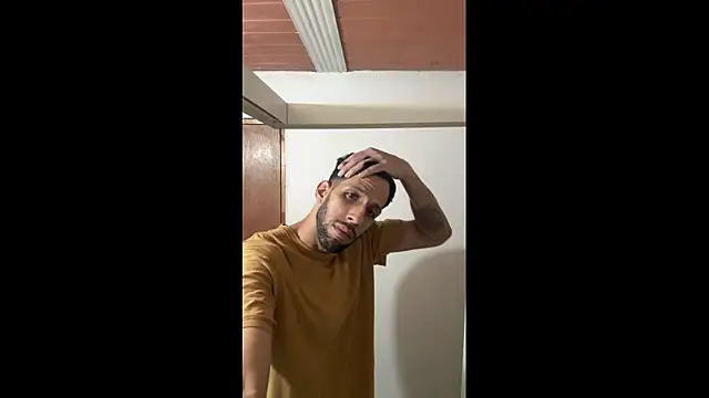 Karim mansur online show from 04/04/26, 02:54