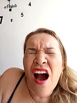 charlotte milf30 online show from 03/12/26, 02:12