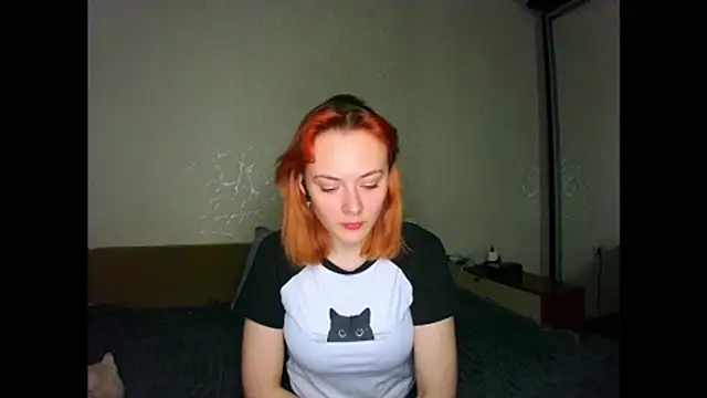 Little fox404 online show from 04/14/26, 09:32