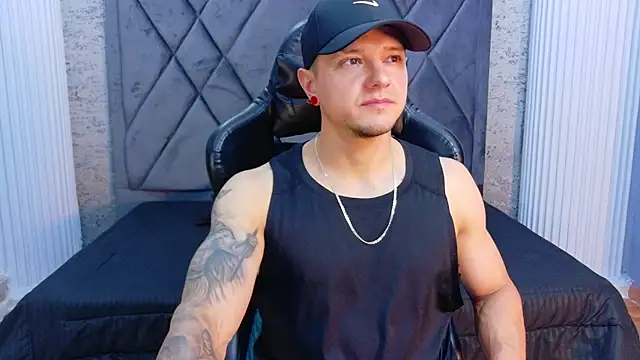 Snapshot of TYSONRICH1 chatting on 02/27/26, 06:41 TYSONRICH1 online show from 02/27/26, 06:41