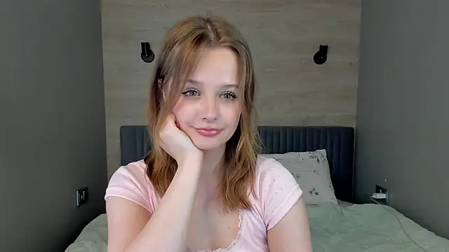 Mary Phoenix online show from 06/08/26, 08:53
