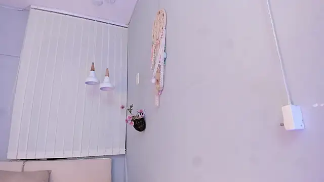 Snapshot of Amber_Novoa chatting on 03/02/26, 12:23 Amber Novoa online show from 03/02/26, 12:23