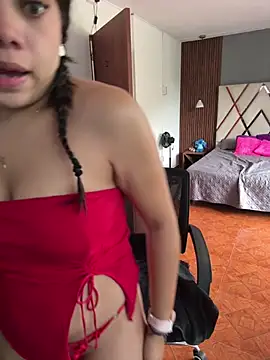 Luna rousse26 online show from 04/10/26, 12:10