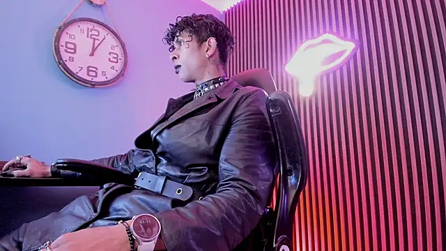 Maximoking26 online show from 02/19/26, 04:19