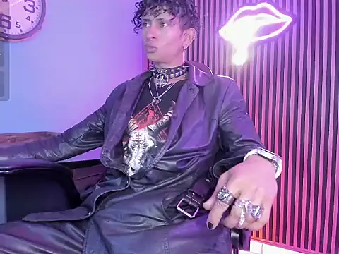 Maximoking26 online show from 03/05/26, 04:19