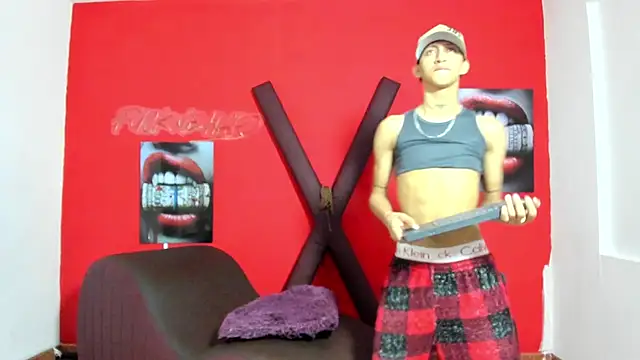 BOYS PLAY online show from 03/10/26, 01:16