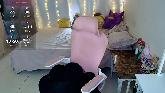 maliciaXpoison online show from 04/05/26, 09:01