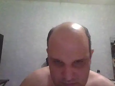 Snapshot of Heavy_Rebellx chatting on 02/19/26, 03:46 Heavy Rebellx online show from 02/19/26, 03:46