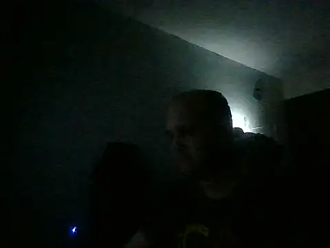 Snapshot of Heavy_Rebellx chatting on 02/21/26, 06:47 Heavy Rebellx online show from 02/21/26, 06:47