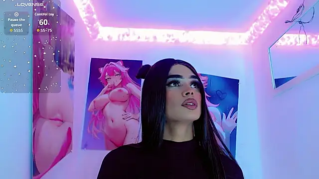 Snapshot of Alisson_Secrett_ chatting on 02/18/26, 04:30 Alisson Secrett online show from 02/18/26, 04:30