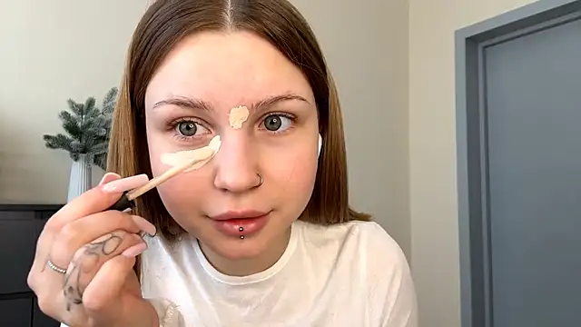 Snapshot of PledHoly chatting on 02/22/26, 07:40 PledHoly online show from 02/22/26, 07:40