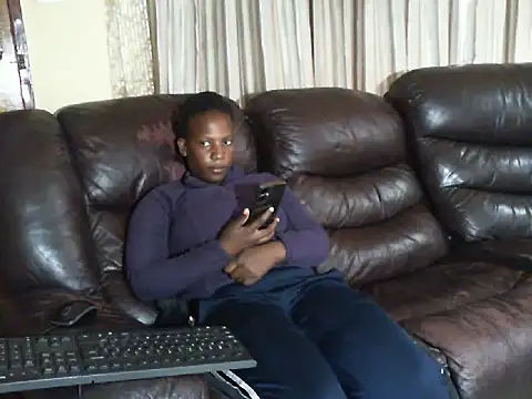 Sky-Diamond online show from 04/11/26, 07:35