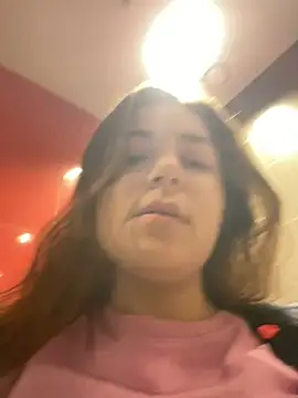 Snapshot of kate_nicepops999114 chatting on 02/25/26, 07:29 kate nicepops999114 online show from 02/25/26, 07:29