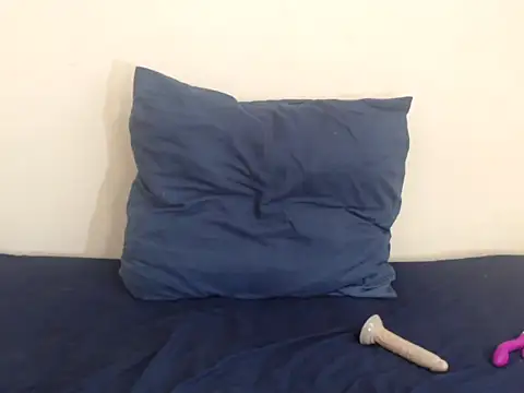 SweetDarkBrownie online show from 02/26/26, 08:52