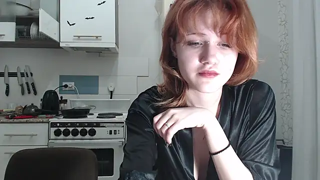 SolarAdrienne online show from 03/07/26, 04:15