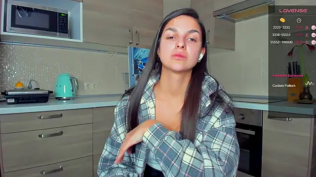 Snapshot of AngelGabe chatting on 02/20/26, 04:29 AngelGabe online show from 02/20/26, 04:29