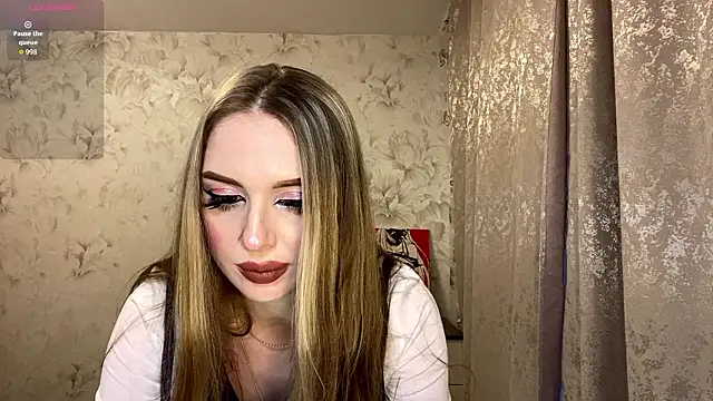 LeaClaerky online show from 03/17/26, 03:15