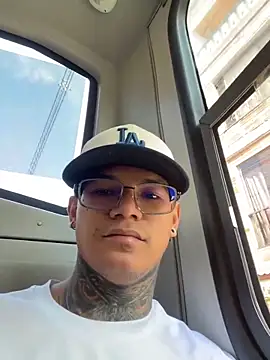 Snapshot of Maxtor_ chatting on 02/26/26, 02:16 Maxtor online show from 02/26/26, 02:16