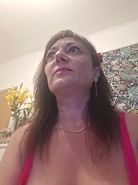 SaraGina online show from 05/28/26, 07:55