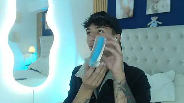 Aiden Rivers  online show from 04/01/26, 12:50