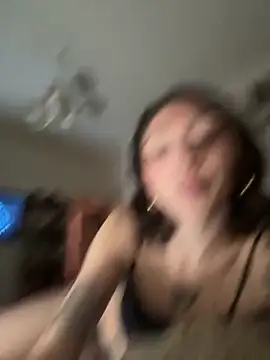 Snapshot of FrutillitaXX chatting on 02/26/26, 06:12 FrutillitaXX online show from 02/26/26, 06:12