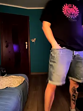 jebacmisiechce123 online show from 03/05/26, 02:46