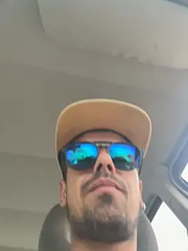 vieiratiago963 online show from 07/11/26, 01:36