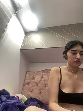 Snapshot of Kattengel_ chatting on 06/27/26, 12:04 Kattengel online show from 06/27/26, 12:04