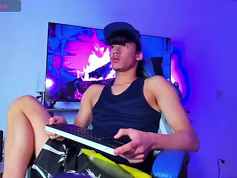 Lyam Russo online show from 03/12/26, 04:07