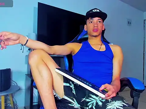 Lyam Russo online show from 04/09/26, 05:07