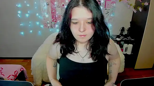 Snapshot of Kate_Acid chatting on 02/20/26, 12:07 Kate Acid online show from 02/20/26, 12:07