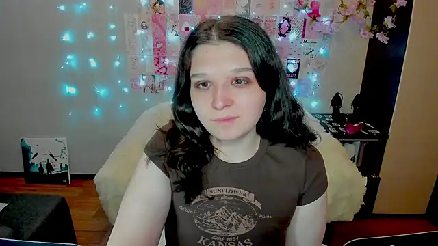 Snapshot of Kate_Acid chatting on 04/21/26, 01:42 Kate Acid online show from 04/21/26, 01:42