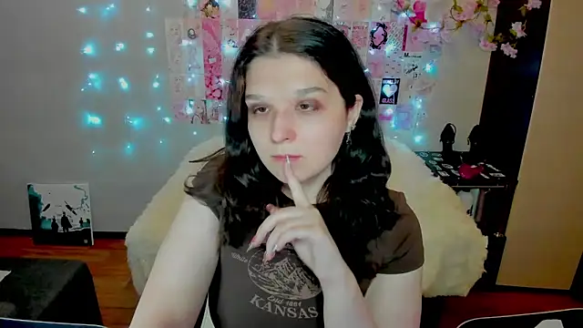 Snapshot of Kate_Acid chatting on 04/21/26, 02:51 Kate Acid online show from 04/21/26, 02:51