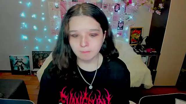 Snapshot of Kate_Acid chatting on 05/01/26, 11:42 Kate Acid online show from 05/01/26, 11:42