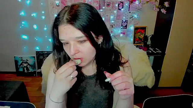 Snapshot of Kate_Acid chatting on 05/10/26, 11:32 Kate Acid online show from 05/10/26, 11:32