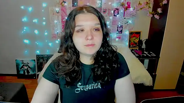 Snapshot of Kate_Acid chatting on 05/11/26, 11:35 Kate Acid online show from 05/11/26, 11:35