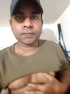 Snapshot of Amina___trans__sexy chatting on 02/17/26, 10:56 Amina trans sexy online show from 02/17/26, 10:56