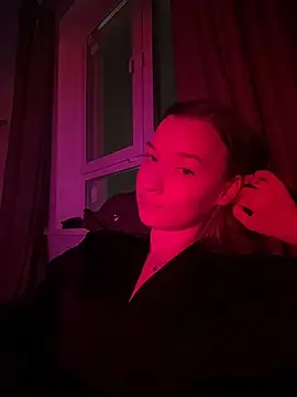 EmmaTurners online show from 02/25/26, 05:55