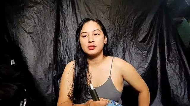 Snapshot of Mitchy272727 chatting on 02/18/26, 03:13 Mitchy272727 online show from 02/18/26, 03:13