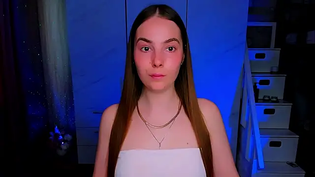Snapshot of Maddy_Wood_ chatting on 05/02/26, 11:15 Maddy Wood online show from 05/02/26, 11:15